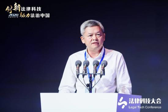 北京天同律师事务所创始合伙人、无讼科技创始人、中国法学会律师法学研究会副会长兼秘书长蒋勇